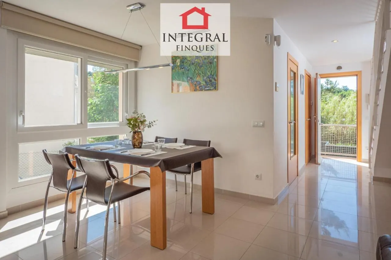 Splash Holiday Home Calonge  0*, Calonge (Catalonia)